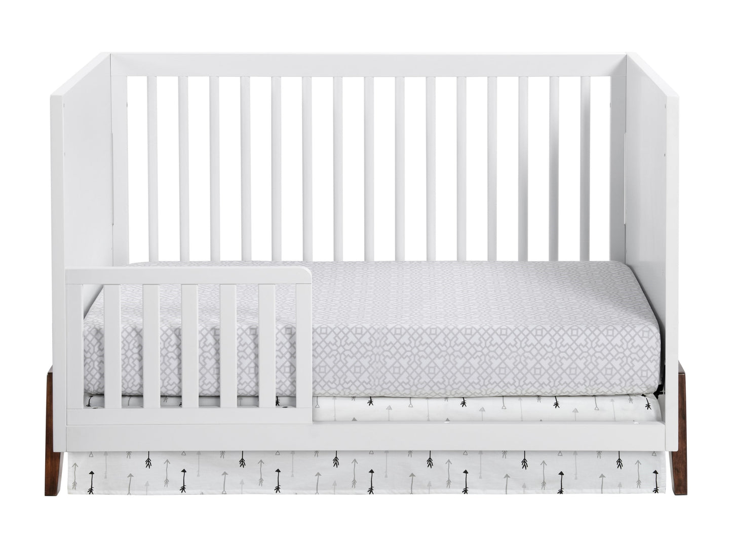 Mari Modern 3-In-1 Convertible Island Crib